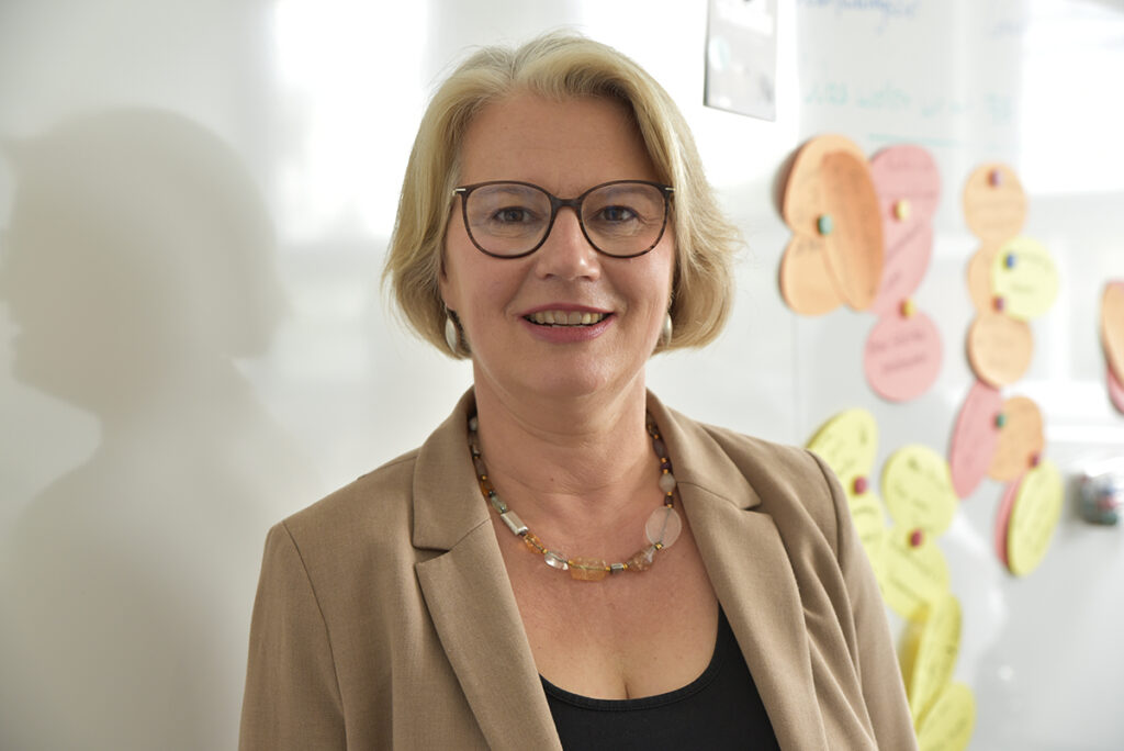 Ein Portrait von Claudia Drechsel